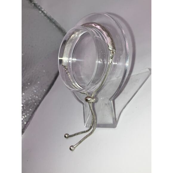 Hammered Modernistic Curved Bar with Dangle Closure Silver-Tone Bracelet! - Picture 5 of 5